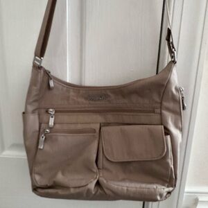 Baggalini Tan Khaki Everywhere Nylon Crossbody Travel Bag Purple Interior
